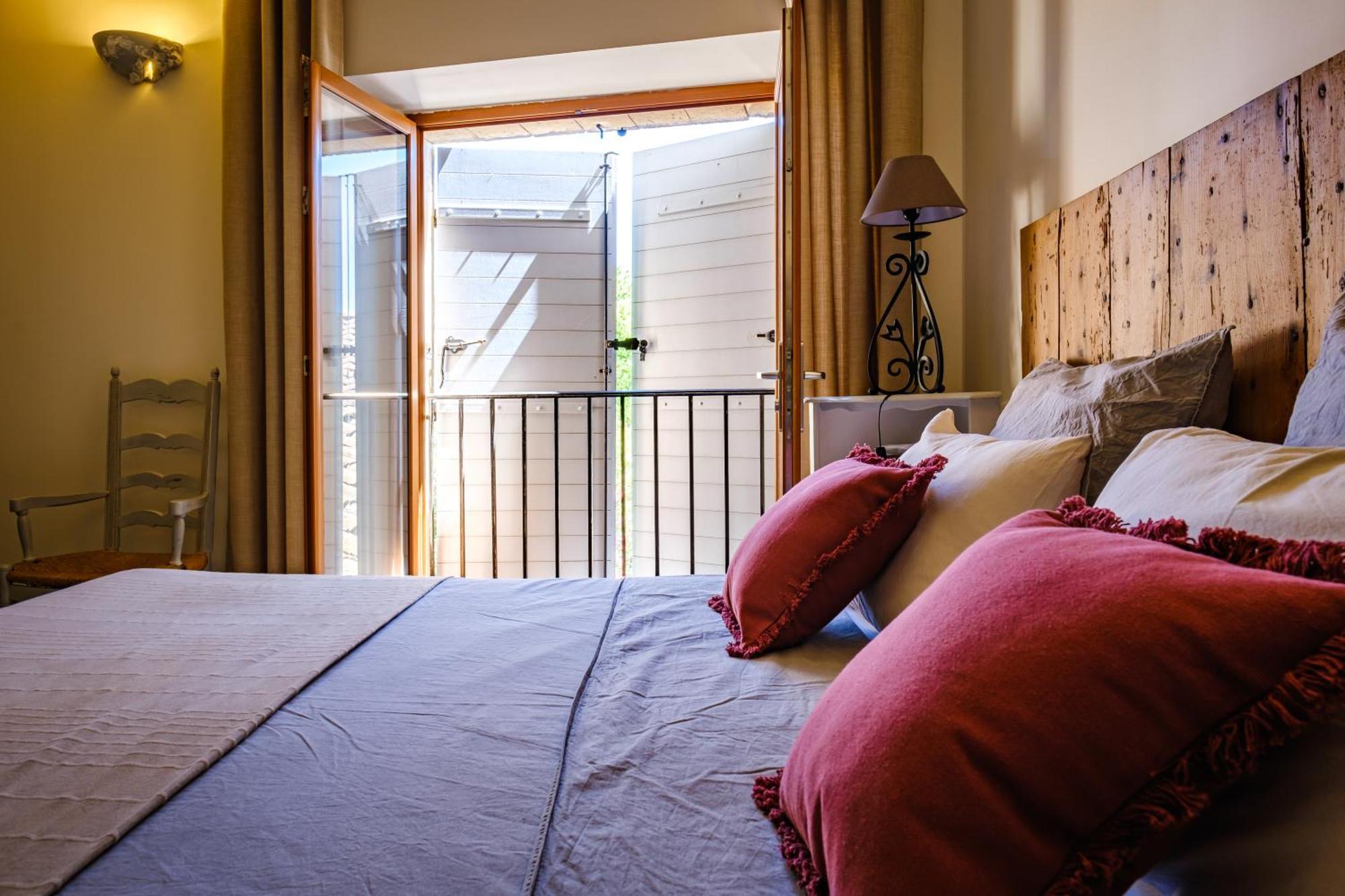 Mas D'Alaure B&B Verquieres Екстер'єр фото