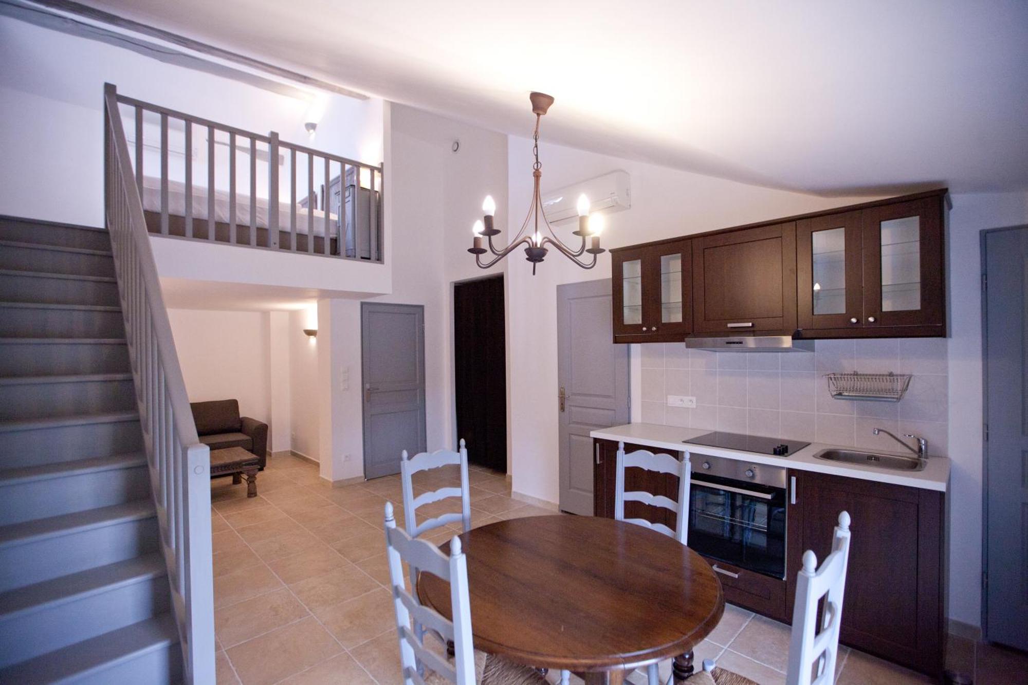 Mas D'Alaure B&B Verquieres Екстер'єр фото