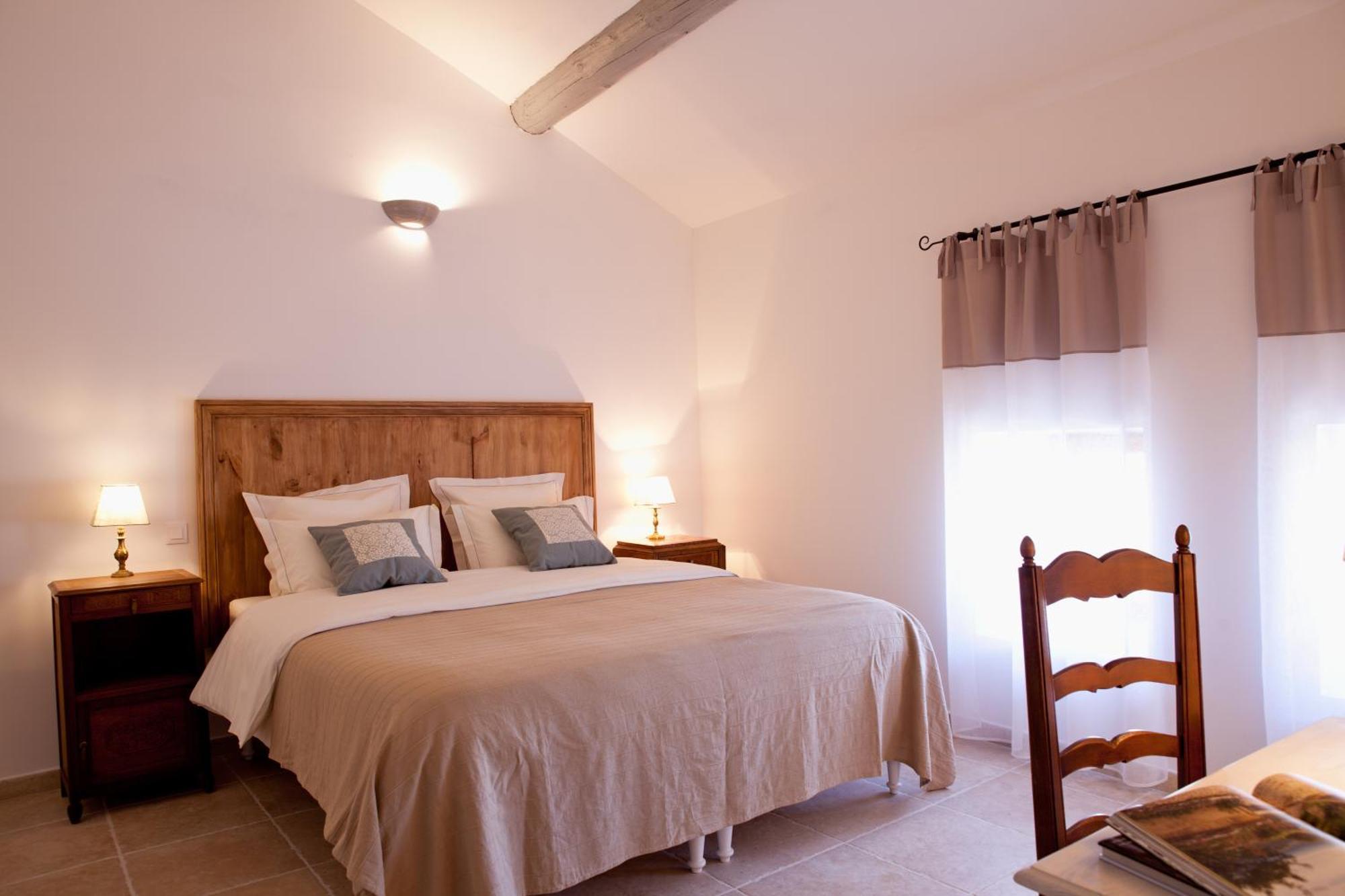 Mas D'Alaure B&B Verquieres Екстер'єр фото
